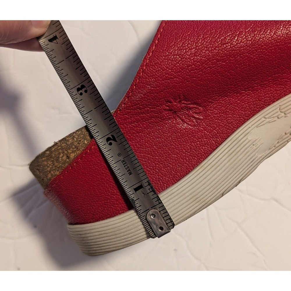 Fly London Wigg Wedge Slide Platform Sandals Red Pebbled Leather Mules Size 40/9 - Picture 2 of 8